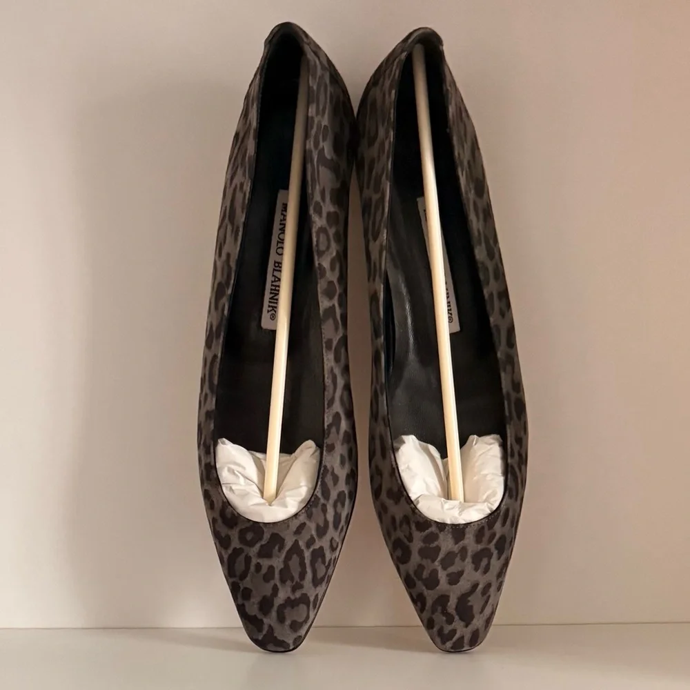 MANOLO BLAHNIK ‘Leo’ Suede Flats – Grey Leopard | EU 39.5 / US 9 - Picture 8 of 12